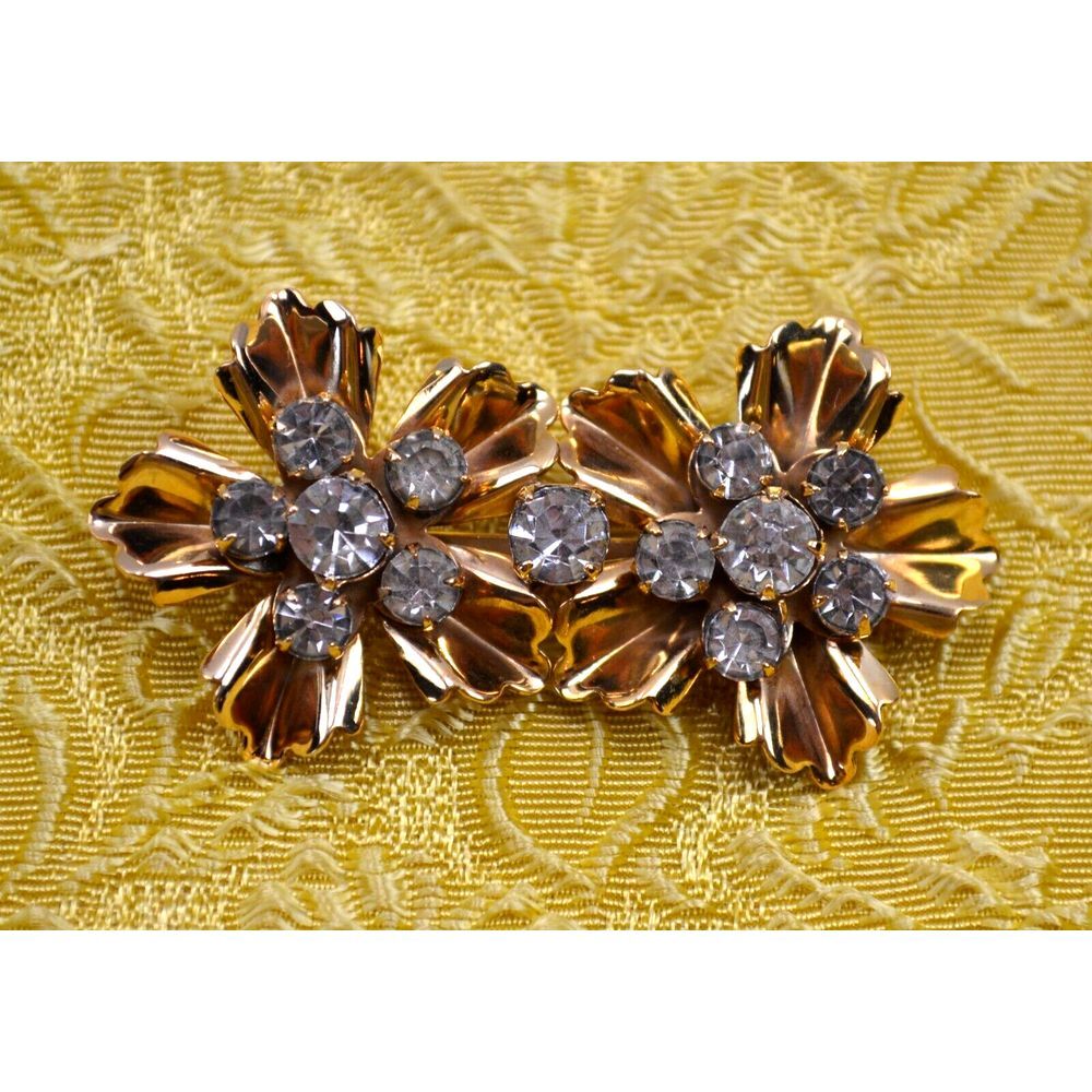 Vtg Gold Tone Brooch Pendant Double Flower Shaped w/ Clear Rhinestones 1.75"